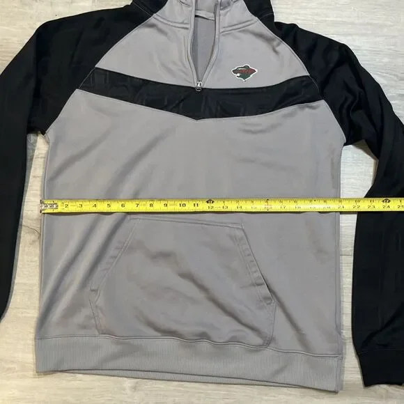 Minnesota Wild Hooded Sweatshirt Size Large - Picture 3 of 6